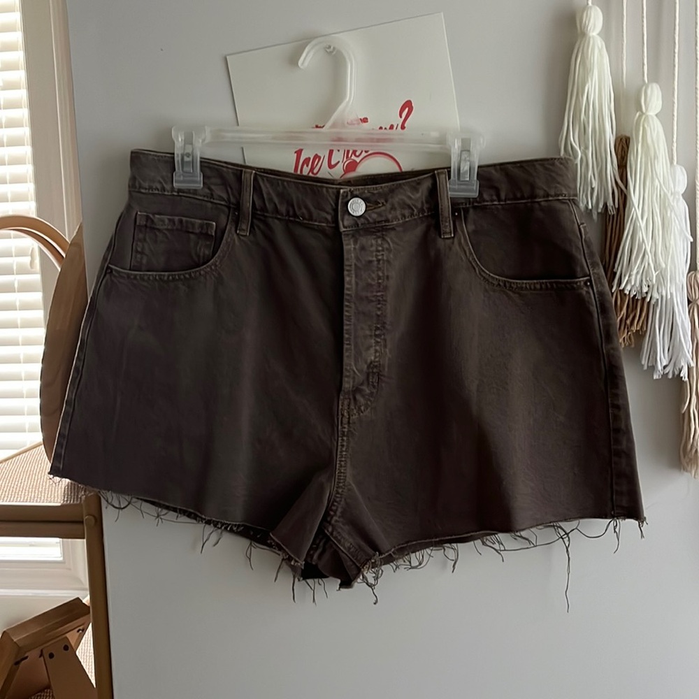 Brown PacSun Denim shorts, vintage high rise, size 32